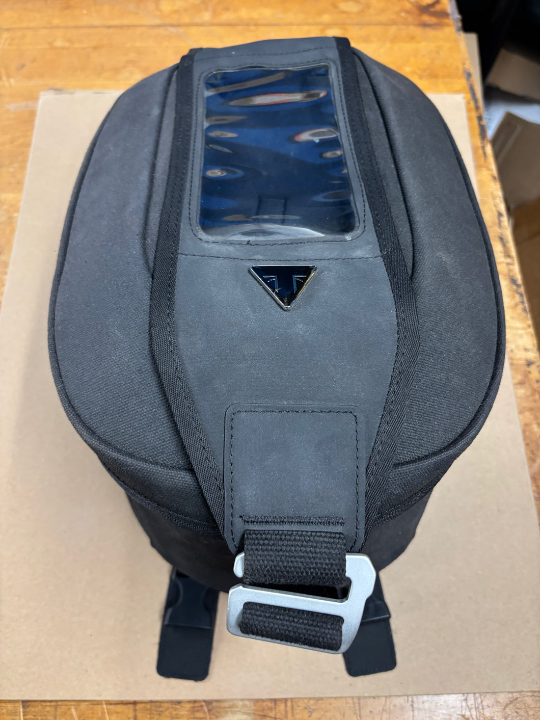 Triumph OEM Tank Bag - A9518102 TAKE OFF-USED