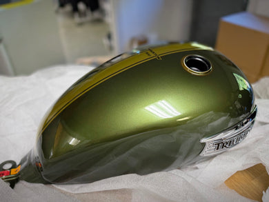 Triumph Thruxton 900 EFI Fuel Tank, Brooklands Green - T2403180-HM