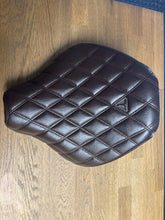 Triumph Bonneville Bobber Rider Seat Kit, Quilted, Brown - A9708544