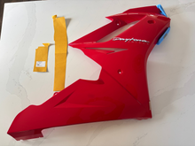 Triumph Daytona 675 RH Fairing Tornado Red - T2307542-CM